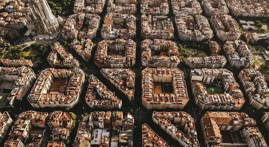 barcelona como capital del tendencias en diseño gráfico en otoño 2025